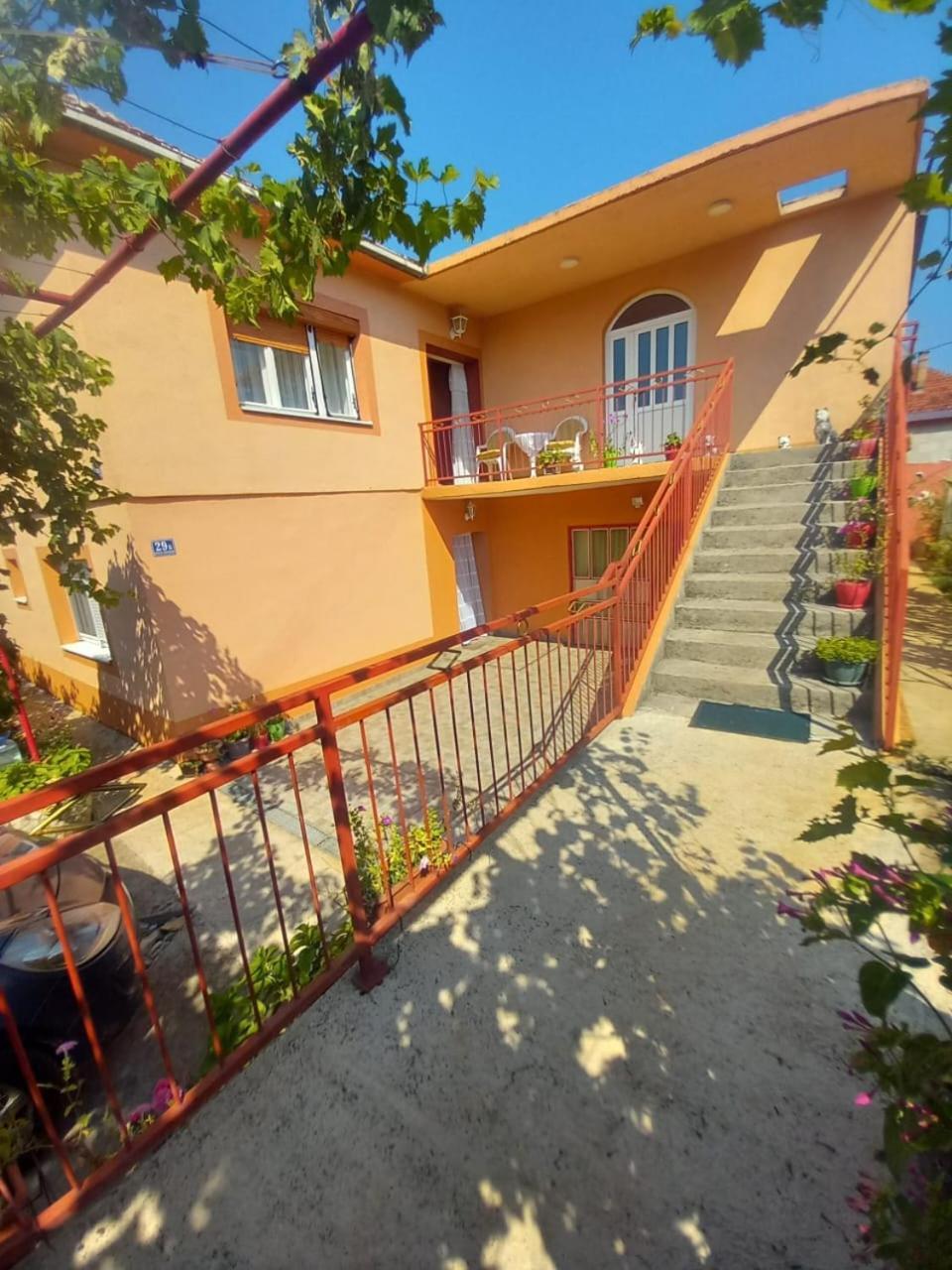 Stan Uljarevic Appartement Bileća Buitenkant foto